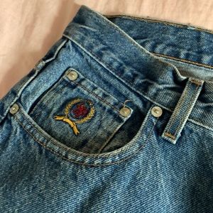 Vintage TOMMY Jeans. 32” waist